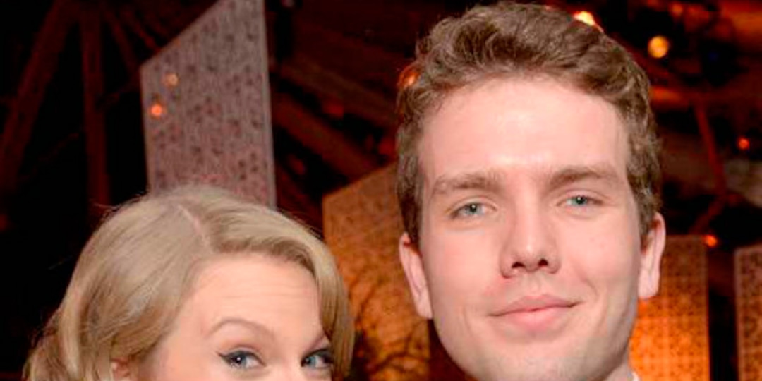 Taylor Swift Pays Tribute To Brother Austin On National Siblings Day E Online Ap